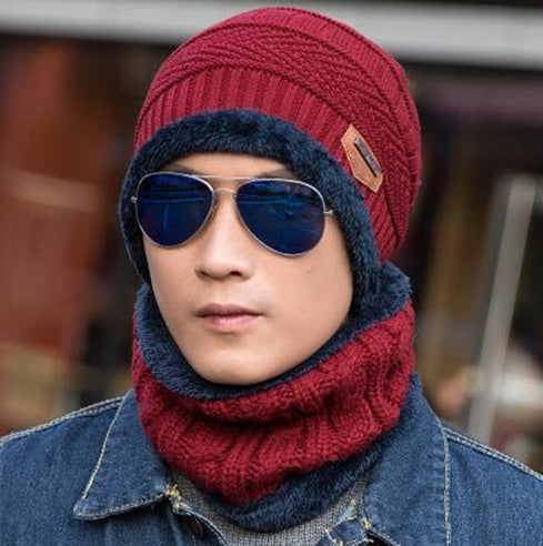 Men's Knitted Wool Beanie with Bib