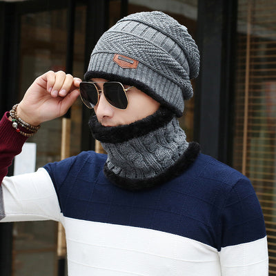 Men's Knitted Wool Beanie with Bib