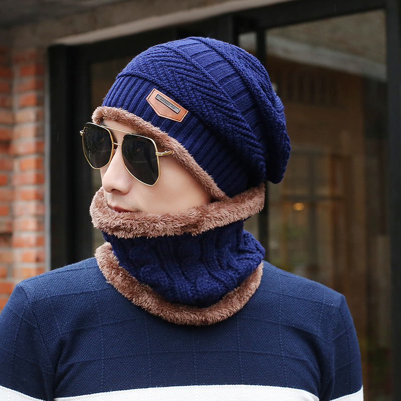Men's Knitted Wool Beanie with Bib