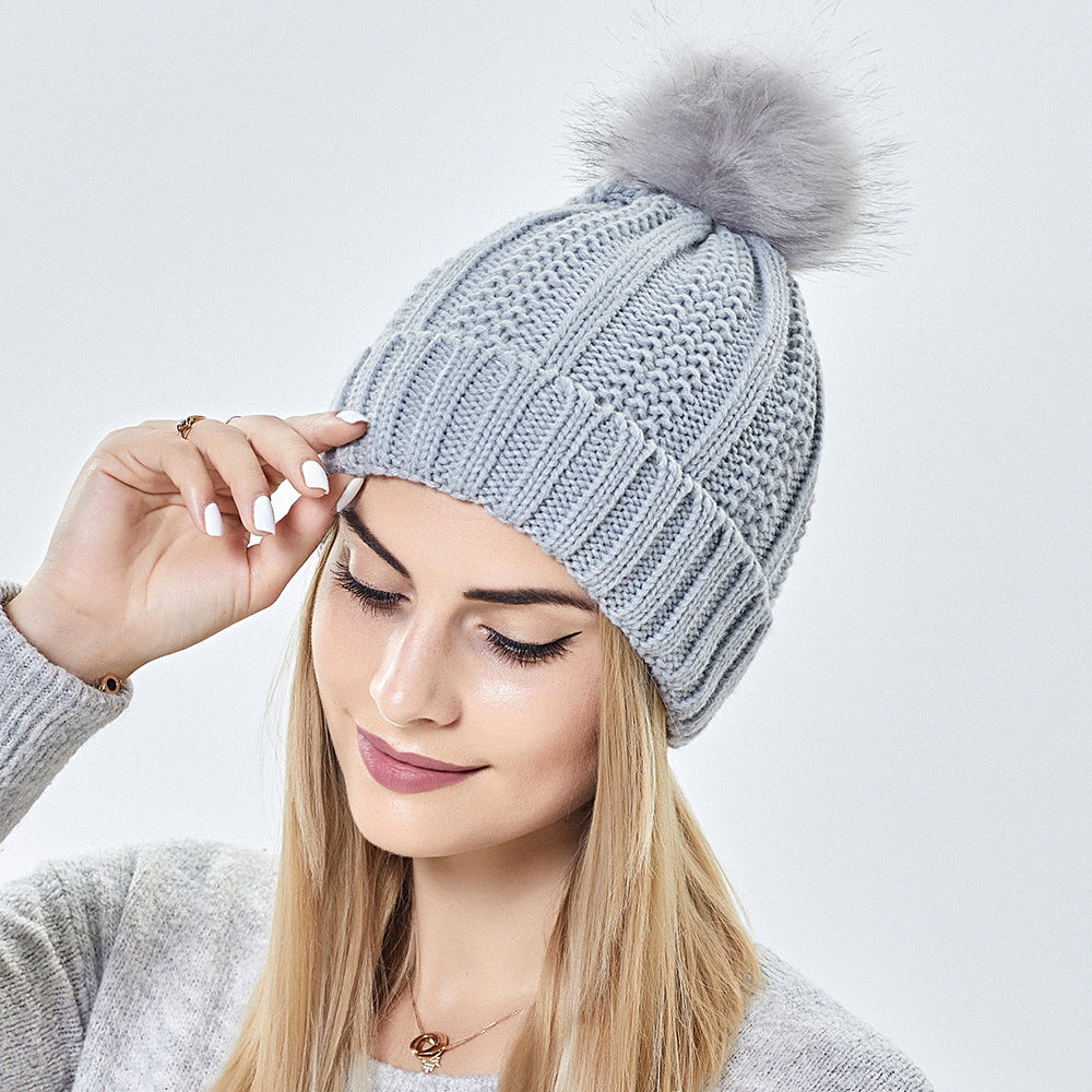 Women's Knitted Beanie